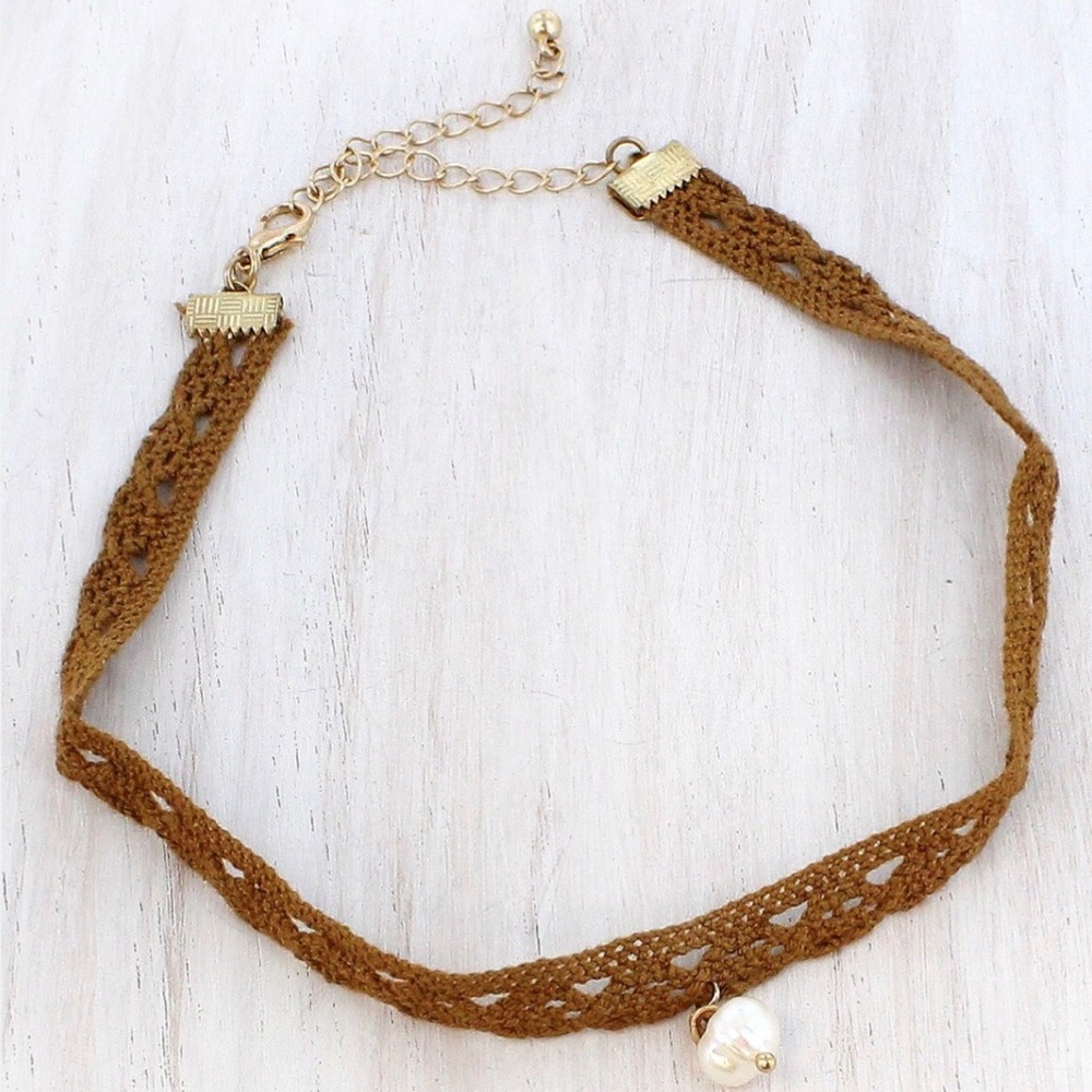 Brown crochet choker with pearl charm